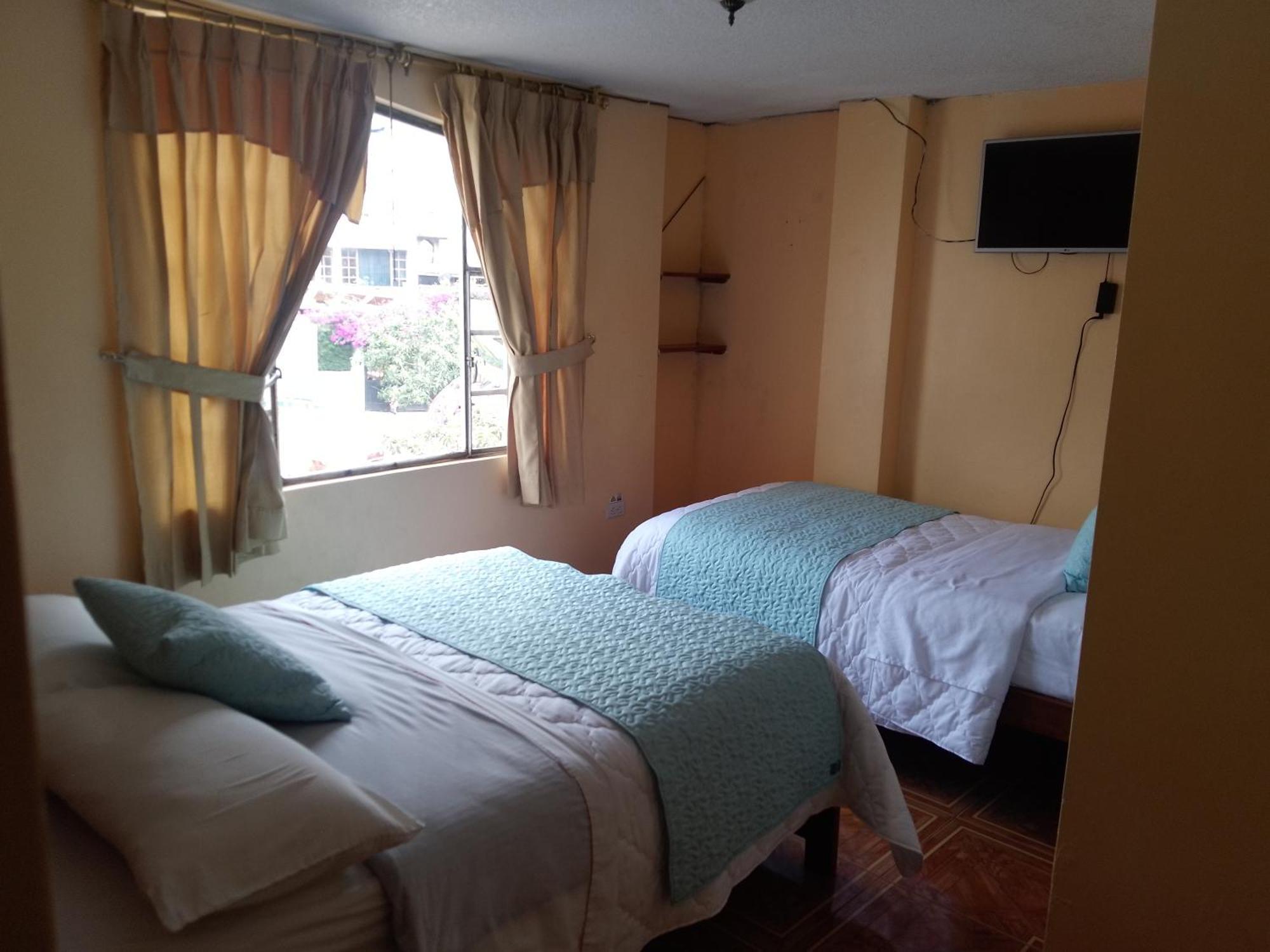 Hotel Amazonia Y Sol บาญอส ภายนอก รูปภาพ
